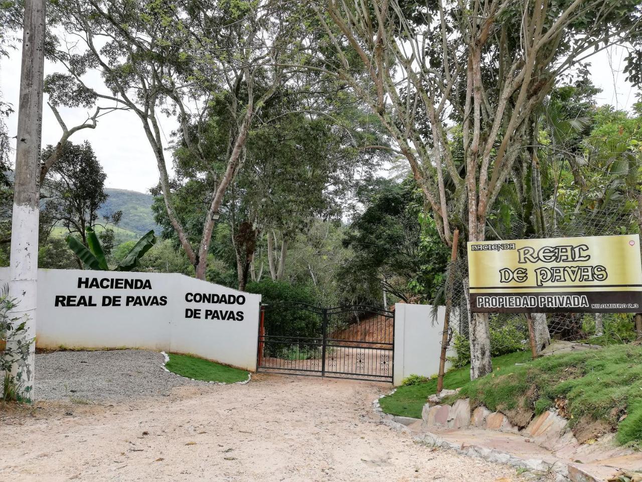 Condado De Pavas De Bucaramanga Hotel Floridablanca Exterior foto